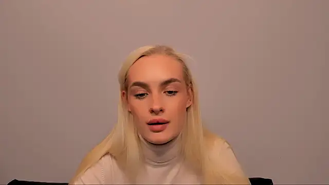 OliviaKisss online show from February 20, 7:36 pm