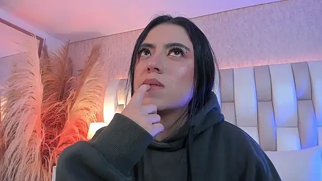 Rebeca jones online show from March 24, 12:10 pm