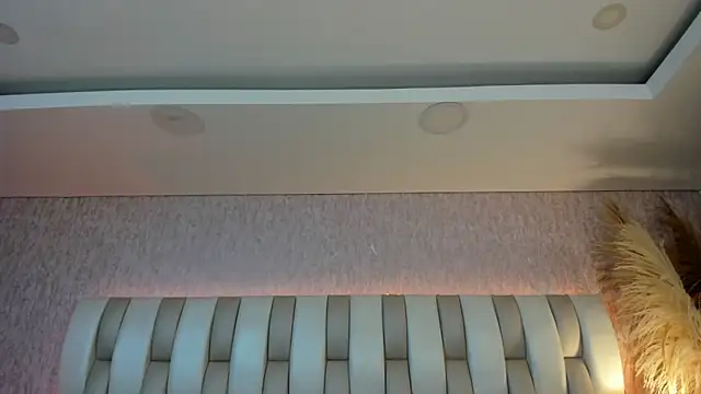 Rebeca jones online show from April 13, 12:10 pm