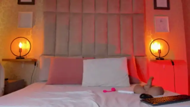 Ashleyy piink online show from October 20, 3:56 pm