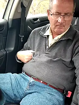 stiffandlubedxh online show from March 21, 1:56 am