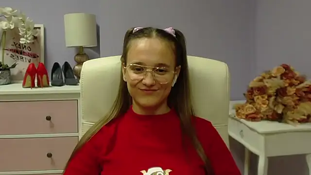 Snapshot of dirtyxEmily chatting on December 3, 1:54 pm dirtyxEmily online show from December 3, 1:54 pm