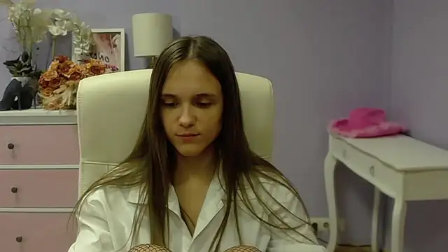 Snapshot of dirtyxEmily chatting on January 23, 10:54 am dirtyxEmily online show from January 23, 10:54 am