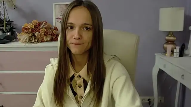 Snapshot of dirtyxEmily chatting on September 30, 6:29 am dirtyxEmily online show from September 30, 6:29 am