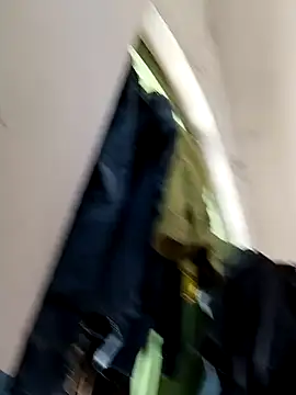 Snapshot of Sanny212 chatting on February 11, 9:53 am Sanny212 online show from February 11, 9:53 am