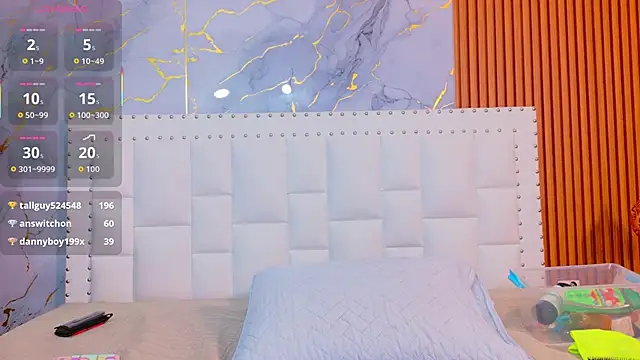 Snapshot of naughty_ebonyy chatting on October 31, 2:56 am naughty ebonyy online show from October 31, 2:56 am