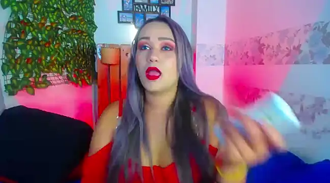 Snapshot of paula_brausin chatting on January 11, 1:22 pm paula brausin online show from January 11, 1:22 pm