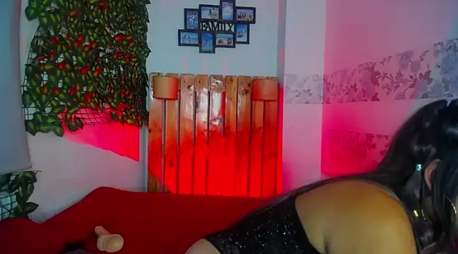 Snapshot of paula_brausin chatting on February 2, 2:06 am paula brausin online show from February 2, 2:06 am