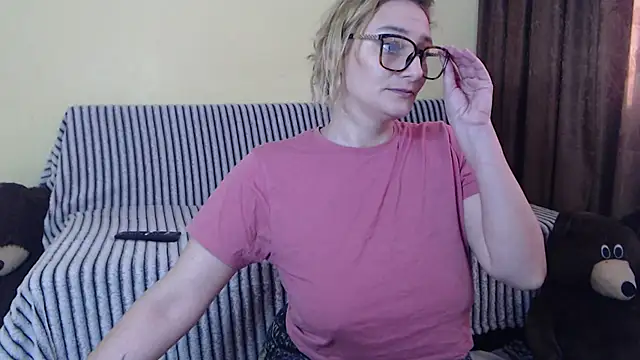 alicesweet21 online show from March 11, 6:53 am