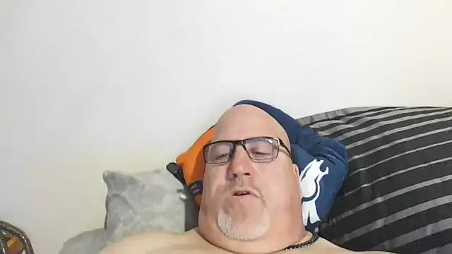 Bigbear0563 online show from March 11, 3:02 pm