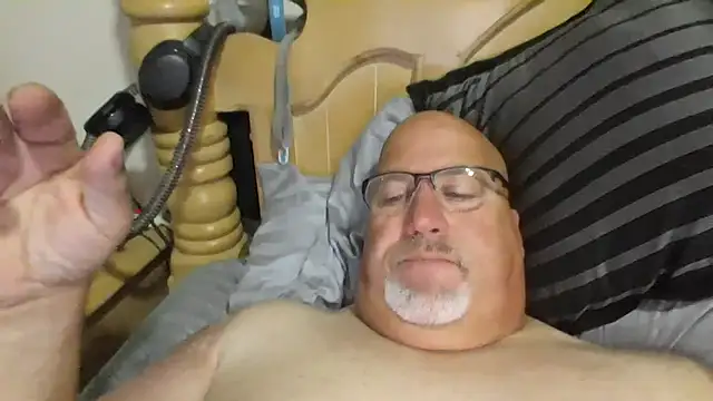 Bigbear0563 online show from September 10, 4:51 pm