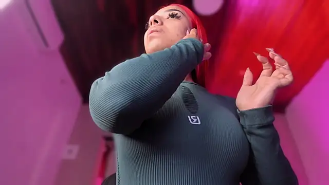 Emmily Savage online show from December 22, 12:02 pm