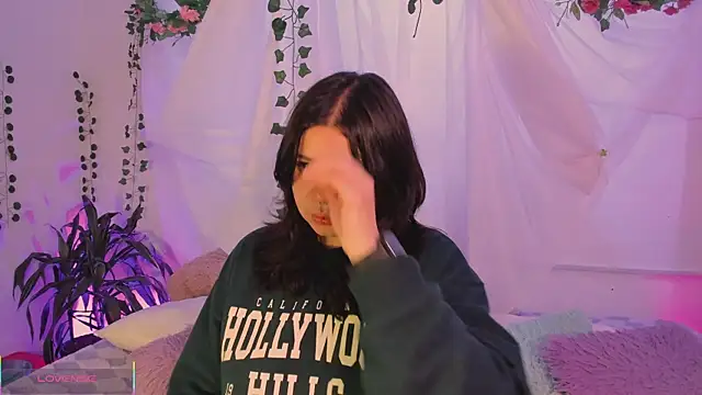 Mey moon online show from December 20, 3:57 am