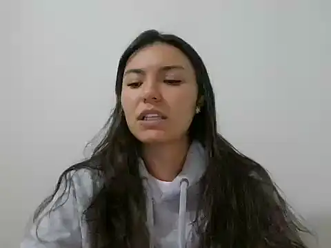 Snapshot of _andygirl chatting on October 25, 10:26 pm andygirl online show from October 25, 10:26 pm