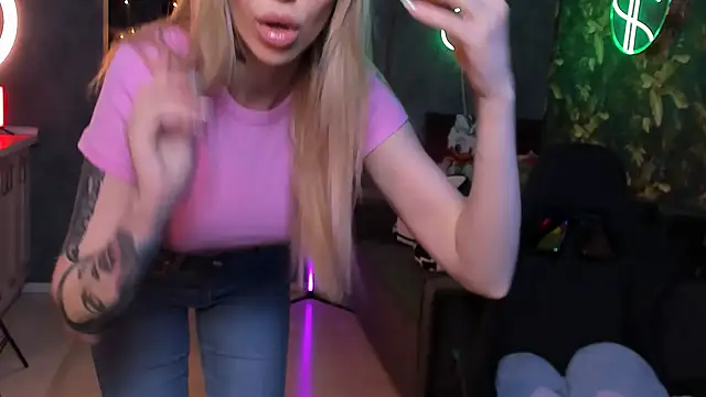 Blckmirrorr online show from January 26, 1:47 pm