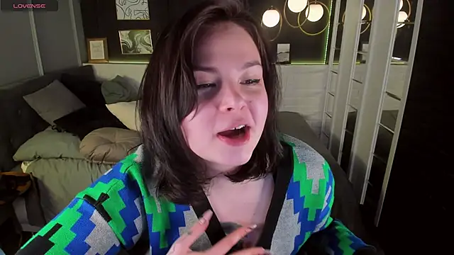 Mayayammy online show from January 3, 8:01 pm