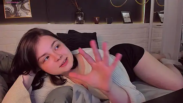 Mayayammy online show from January 13, 5:02 pm