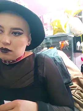 TamySweetness online show from February 28, 1:14 pm