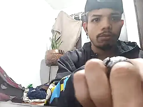 danidiazto2023 online show from November 3, 9:32 am