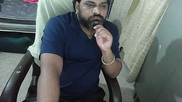 rentarob online show from November 8, 8:03 am