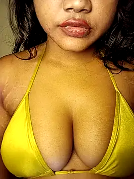 Hotlisa online show from December 3, 5:04 am