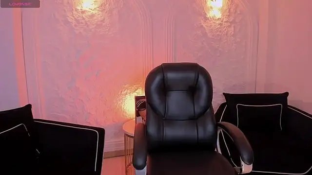 Snapshot of DannaCruz chatting on November 7, 7:14 pm DannaCruz online show from November 7, 7:14 pm