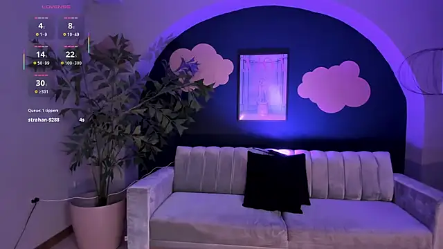 BiancaPierce online show from March 1, 6:00 pm