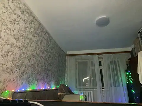 Snapshot of FillipsonDon chatting on January 21, 1:18 am FillipsonDon online show from January 21, 1:18 am