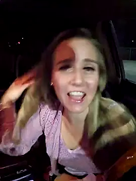 SkyelarSommer online show from January 26, 12:05 am