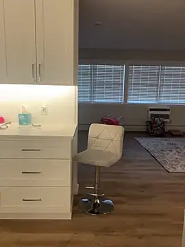 Snapshot of DominiqueX0 chatting on March 2, 7:02 pm DominiqueX0 online show from March 2, 7:02 pm