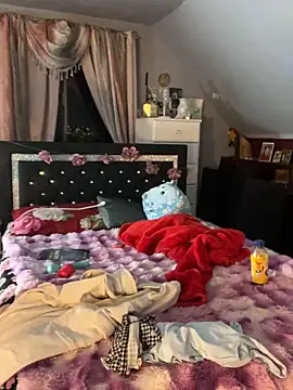 DominiqueX0 online show from April 9, 2:22 am