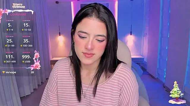 nathalie rivers online show from December 29, 3:33 am