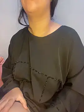 Snapshot of Mayacrayzi chatting on October 11, 9:19 am Mayacrayzi online show from October 11, 9:19 am