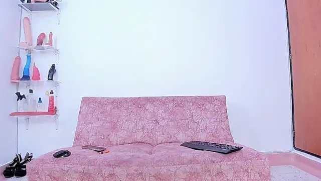 Snapshot of Hot_nolimits_top chatting on November 3, 11:26 pm Hot nolimits top online show from November 3, 11:26 pm