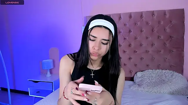 AmyOlimpo online show from February 24, 1:35 am