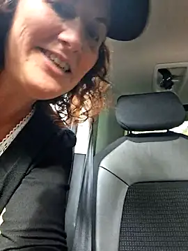 biboii online show from October 18, 2:40 pm