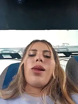 Snapshot of Misscata1106 chatting on October 15, 7:36 pm Misscata1106 online show from October 15, 7:36 pm