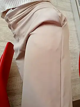 Snapshot of Misscata1106 chatting on February 5, 10:25 pm Misscata1106 online show from February 5, 10:25 pm