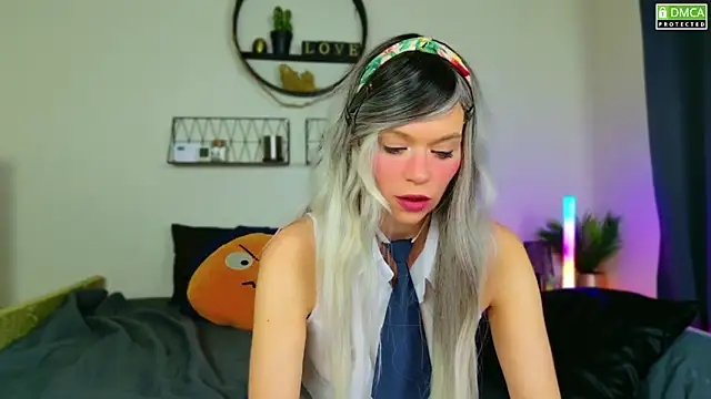 Kittychatte online show from December 12, 8:43 pm