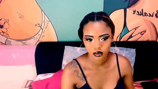 Snapshot of EroticDesiresxxx chatting on October 18, 1:12 pm EroticDesiresxxx online show from October 18, 1:12 pm