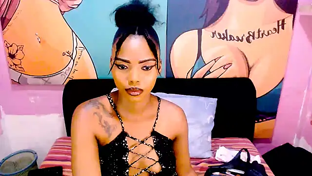 Snapshot of EroticDesiresxxx chatting on December 3, 5:55 pm EroticDesiresxxx online show from December 3, 5:55 pm