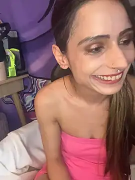 Snapshot of LaPetitechienne1 chatting on January 11, 1:01 pm LaPetitechienne1 online show from January 11, 1:01 pm