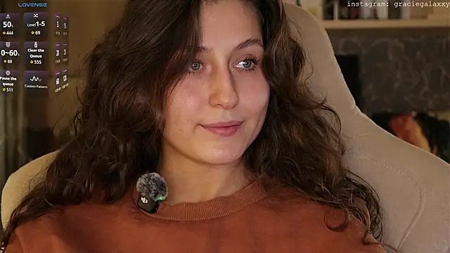 Snapshot of Chill_out_with_Salvia chatting on November 5, 3:01 pm Chill out with Salvia online show from November 5, 3:01 pm