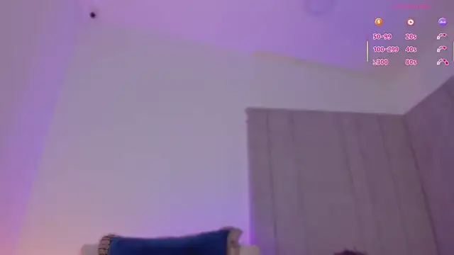 luisah  online show from April 6, 8:21 pm