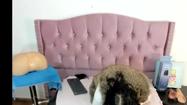 StefanyMiler online show from November 15, 8:05 pm