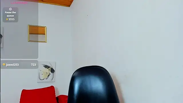 Snapshot of yasmin_goldenst chatting on November 14, 11:09 am yasmin goldenst online show from November 14, 11:09 am