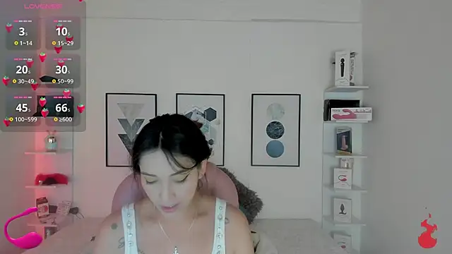 Snapshot of cristal__hot_1 chatting on January 18, 4:04 am cristal hot 1 online show from January 18, 4:04 am