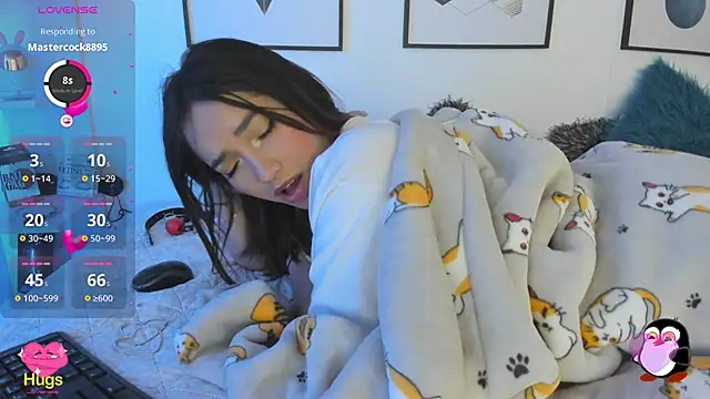 Snapshot of cristal__hot_1 chatting on February 16, 10:21 am cristal hot 1 online show from February 16, 10:21 am