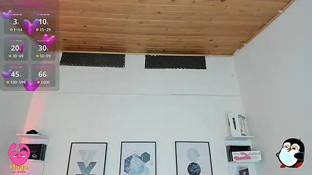 Snapshot of cristal__hot_1 chatting on February 21, 4:07 am cristal hot 1 online show from February 21, 4:07 am