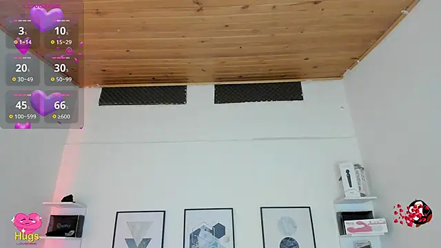 Snapshot of cristal__hot_1 chatting on March 3, 4:03 am cristal hot 1 online show from March 3, 4:03 am